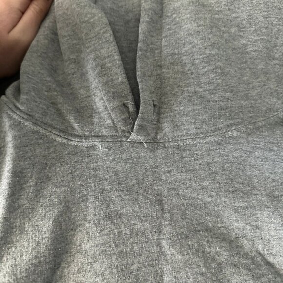 Pretty little thing, grey jumper - Picture 3 of 3